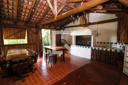 Casa de condomínio à venda com 220m², 3 quartos e 2 vagasÁrea comum - Churrasqueira