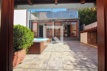 Casa de condomínio à venda com 220m², 3 quartos e 2 vagasVista da Sala 2