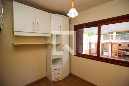 Casa de condomínio à venda com 220m², 3 quartos e 2 vagasQuarto 1