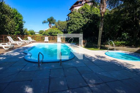 Casa de condomínio à venda com 220m², 3 quartos e 2 vagasÁrea comum - Piscina