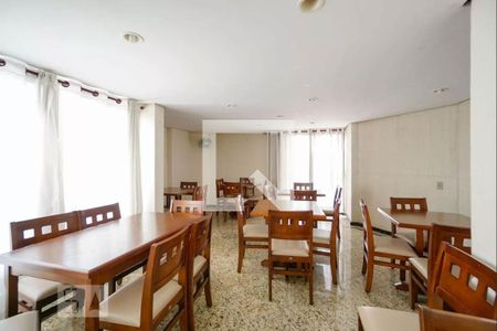 Apartamento para alugar com 71m², 3 quartos e 1 vagaÁrea comum