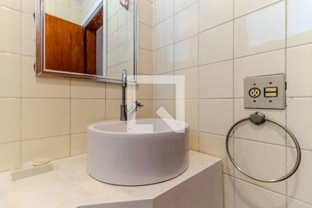 Lavabo de apartamento para alugar com 3 quartos, 195m² em Consolação, São Paulo