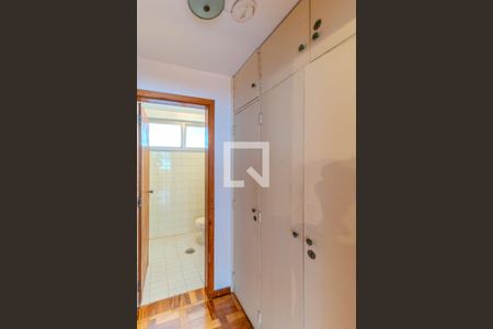 Armário de apartamento para alugar com 3 quartos, 195m² em Consolação, São Paulo