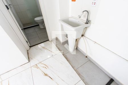Apartamento para alugar com 45m², 2 quartos e sem vaga Apartamento para alugar com 45m², 2 quartos e sem vagaÁrea de Serviço