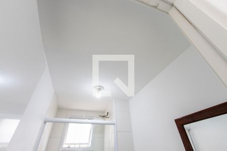 Apartamento para alugar com 45m², 2 quartos e sem vaga Apartamento para alugar com 45m², 2 quartos e sem vagaBanheiro