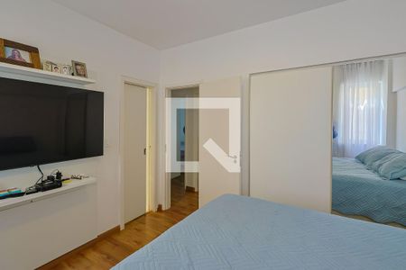 Apartamento à venda com 143m², 4 quartos e 2 vagasQuarto 4