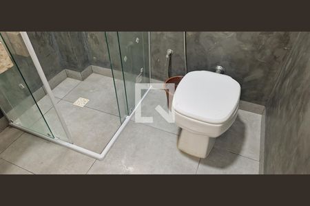 Apartamento para alugar com 177m², 3 quartos e 2 vagas Apartamento para alugar com 177m², 3 quartos e 2 vagasBanheiro da suíte