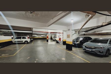 Apartamento para alugar com 177m², 3 quartos e 2 vagas Apartamento para alugar com 177m², 3 quartos e 2 vagasGaragem