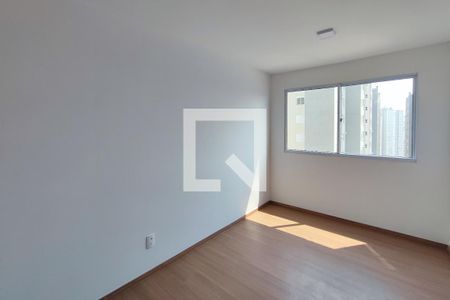 Sala  de apartamento à venda com 2 quartos, 45m² em Parque Industrial, Campinas