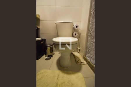 Apartamento à venda com 55m², 2 quartos e 1 vagaBanheiro Social