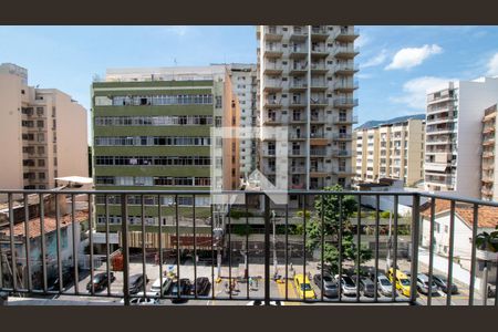 Apartamento para alugar com 81m², 2 quartos e 1 vagaVista do Quarto