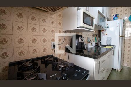 Apartamento para alugar com 81m², 2 quartos e 1 vagaCozinha