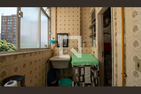 Apartamento para alugar com 81m², 2 quartos e 1 vagaÁrea de Serviço