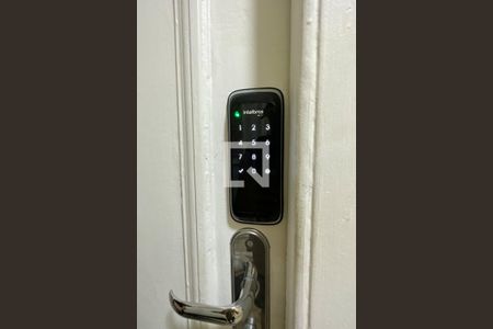 Apartamento à venda com 40m², 1 quarto e sem vagaFechadura Eletrônica