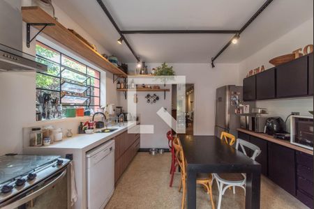 Casa à venda com 147m², 3 quartos e 2 vagasCozinha