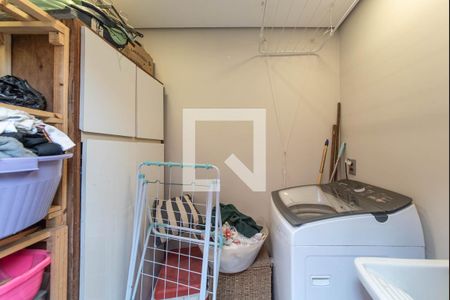 Casa à venda com 147m², 3 quartos e 2 vagasÁrea de Serviço