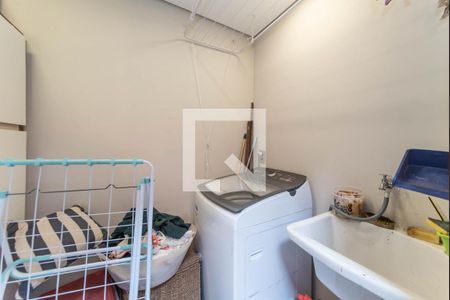 Casa à venda com 147m², 3 quartos e 2 vagasÁrea de Serviço