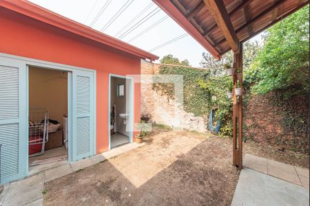 Casa à venda com 147m², 3 quartos e 2 vagasQuintal