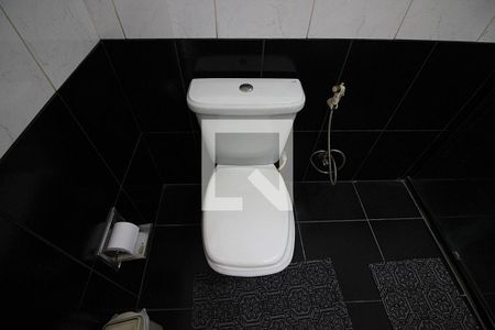 Casa à venda com 168m², 3 quartos e 1 vagaBanheiro Social