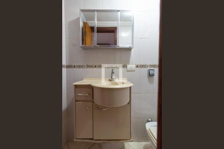 Casa à venda com 176m², 2 quartos e 1 vagaBanheiro da Suíte 1