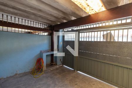 Casa à venda com 176m², 2 quartos e 1 vagaGaragem 