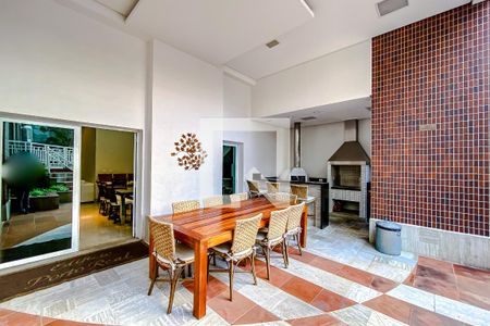 Apartamento à venda com 184m², 3 quartos e 4 vagasÁrea comum - Churrasqueira