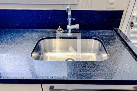 Apartamento à venda com 184m², 3 quartos e 4 vagasCozinha