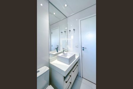 Apartamento à venda com 184m², 3 quartos e 4 vagasBanheiro da Suíte 2