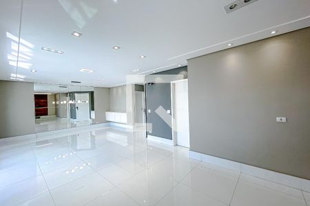 Apartamento à venda com 184m², 3 quartos e 4 vagasSala