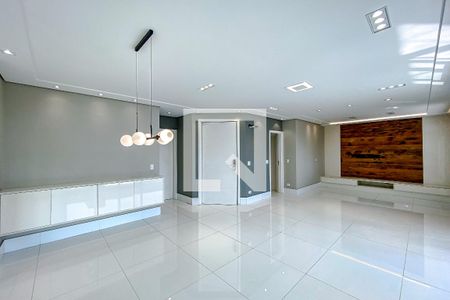 Apartamento à venda com 184m², 3 quartos e 4 vagasSala