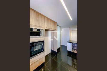 Apartamento à venda com 184m², 3 quartos e 4 vagasCozinha