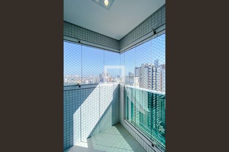 Apartamento à venda com 184m², 3 quartos e 4 vagasVaranda da Suíte 3