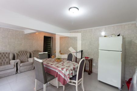 Casa à venda com 200m², 2 quartos e 4 vagas Casa à venda com 200m², 2 quartos e 4 vagasSala 2