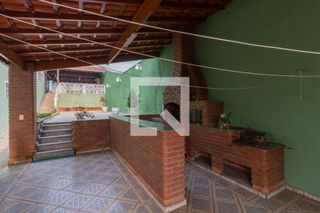 Casa à venda com 200m², 2 quartos e 4 vagas Casa à venda com 200m², 2 quartos e 4 vagasChurrasqueira