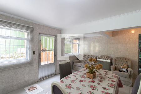 Casa à venda com 200m², 2 quartos e 4 vagas Casa à venda com 200m², 2 quartos e 4 vagasSala 2