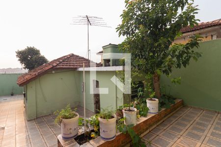 Casa à venda com 200m², 2 quartos e 4 vagas Casa à venda com 200m², 2 quartos e 4 vagasÁrea Externa