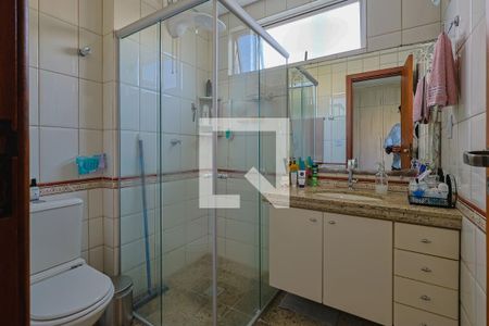 Apartamento à venda com 105m², 4 quartos e 2 vagasBanheiro