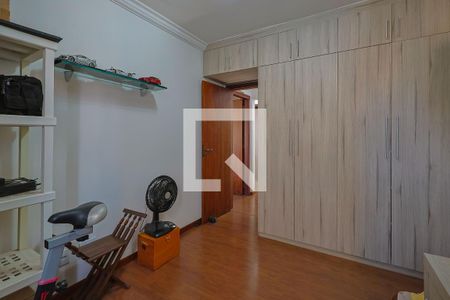 Apartamento à venda com 105m², 4 quartos e 2 vagasQuarto