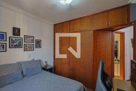 Apartamento à venda com 105m², 4 quartos e 2 vagasQuarto