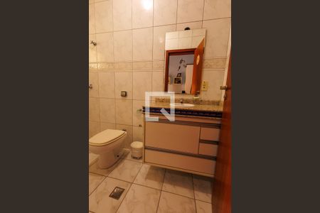 Casa para alugar com 540m², 5 quartos e 5 vagas Casa para alugar com 540m², 5 quartos e 5 vagasBanheiro da Suite 5