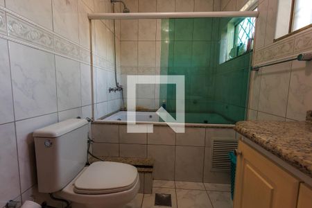 Casa para alugar com 540m², 5 quartos e 5 vagas Casa para alugar com 540m², 5 quartos e 5 vagasBanheiro da Suíte 3