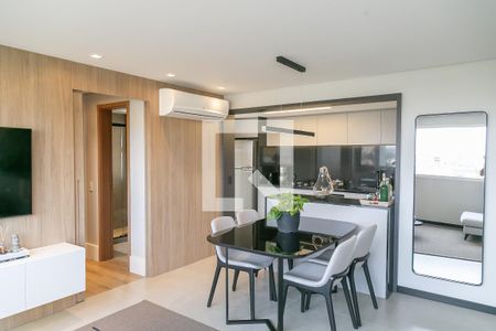 Sala de apartamento à venda com 2 quartos, 65m² em Tristeza, Porto Alegre