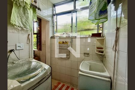 Apartamento à venda com 100m², 2 quartos e sem vaga Apartamento à venda com 100m², 2 quartos e sem vagaÁrea serviço