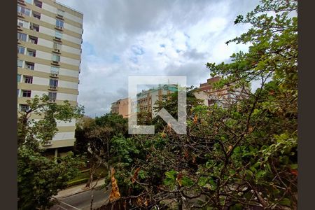 Apartamento à venda com 100m², 2 quartos e sem vaga Apartamento à venda com 100m², 2 quartos e sem vagaQuarto vista