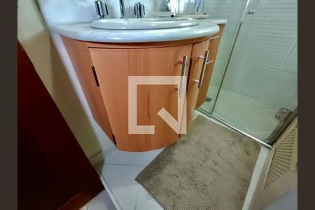 Apartamento à venda com 100m², 2 quartos e sem vaga Apartamento à venda com 100m², 2 quartos e sem vagaBanheiro Social