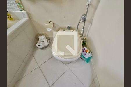 Apartamento à venda com 100m², 2 quartos e sem vaga Apartamento à venda com 100m², 2 quartos e sem vagaBanheiro Social