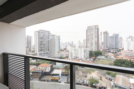 Varanda de kitnet/studio para alugar com 1 quarto, 25m² em Jardim das Acacias, São Paulo