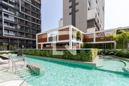 Studio para alugar com 25m², 1 quarto e sem vaga Studio para alugar com 25m², 1 quarto e sem vagaPiscina