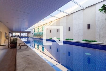 Apartamento à venda com 101m², 2 quartos e 2 vagas Apartamento à venda com 101m², 2 quartos e 2 vagasPiscina