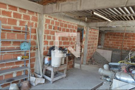 Casa de condomínio à venda com 180m², 2 quartos e 1 vagaTerraço